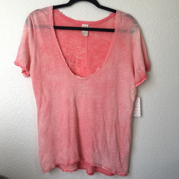 We The Free Pink Scoop Neck Saturday T-Shirt - Picture 3 of 6